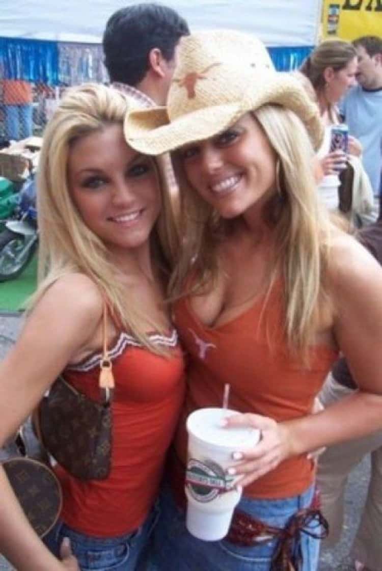 University with hottest chicks