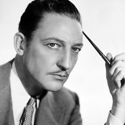 Уильям уоррен. Уильям уоррен. William classic. Уильям уоррен ноги. Стульчик хэппи бэби вильям классик.