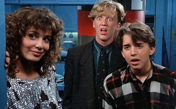 80 s movie. 80 s movie. Культура 80-х. Кевин бейкон свободные. 80 s movie.