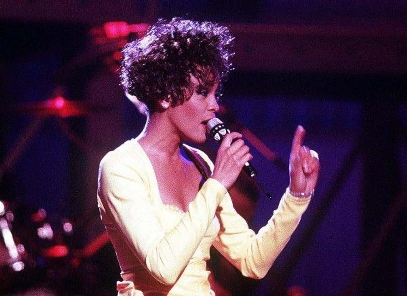 Whitney Houston Accidentally Drowned At The Beverly Hilton Hotel