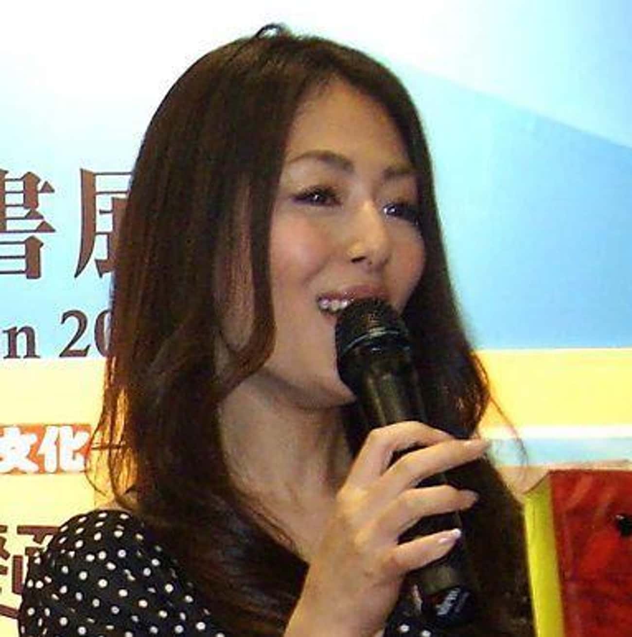 Yumi Kobayashi