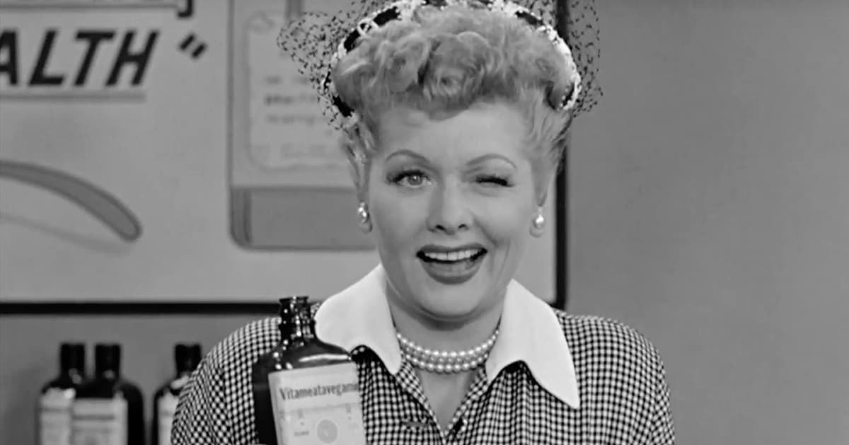 Me lucy. I Love Lucy. Ив Арден я люблю Люси. Люсиль Болл гримасы. Я люблю Люси