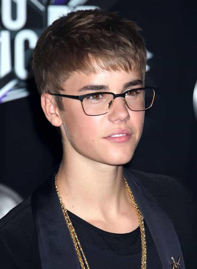 Celebrities With Glasses Famous People Who Wear Glasses