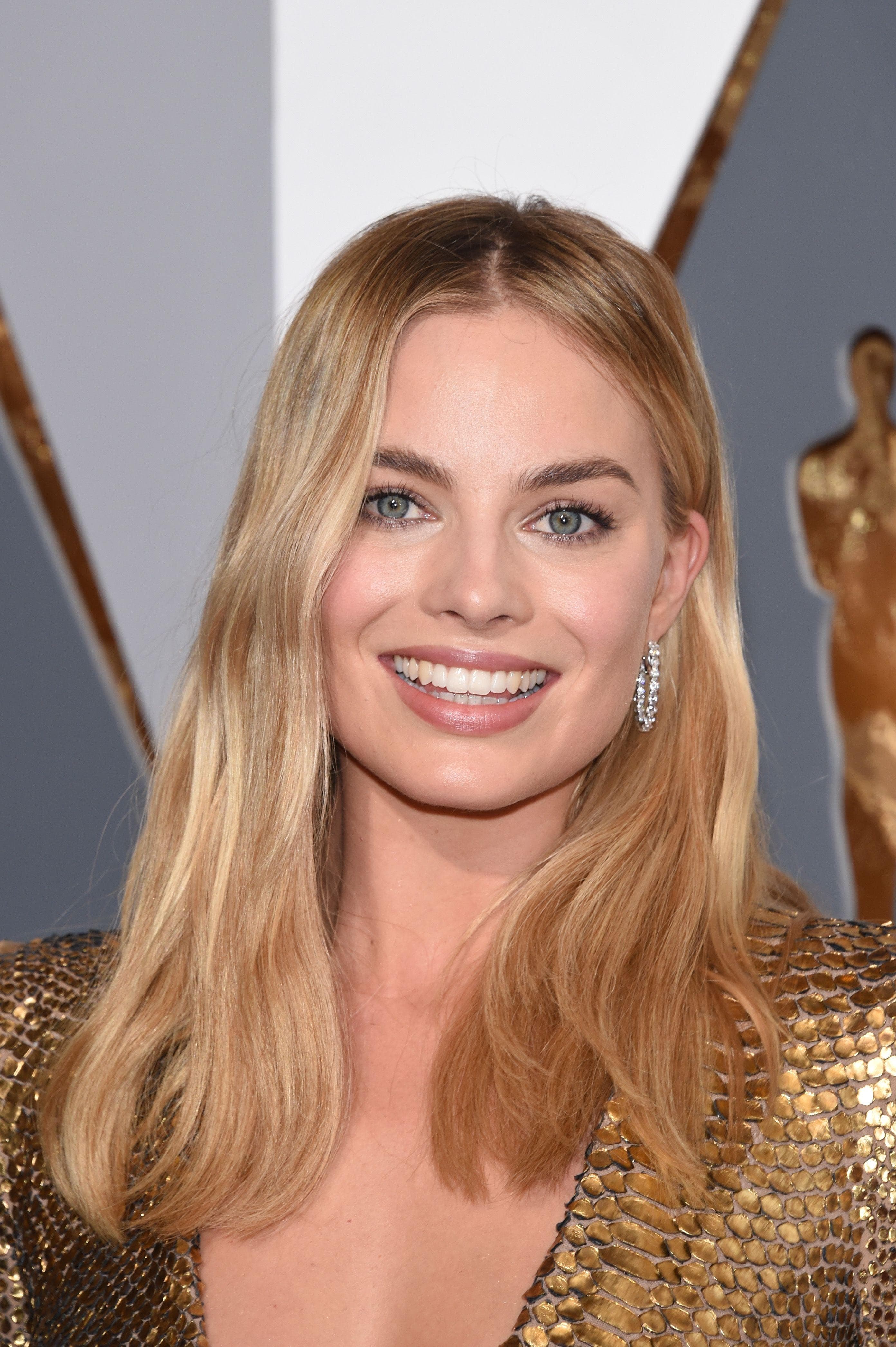 Tag Beautiful Best Random Tools   Margot Robbie Photo U114