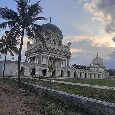 Qutub Shahi Tombs