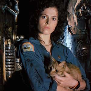 Woman saves cat from an intruder on her spaceship.