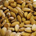 Almond on Random Best Bodybuilding Foods