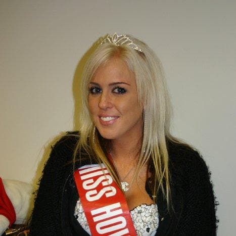 Celebrities Born in 1983 | List of Famous Men &amp; Women Born in 1983 (Page 7)