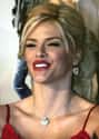 Anna Nicole Smith on Random Celebrities Who Believe in Ghosts