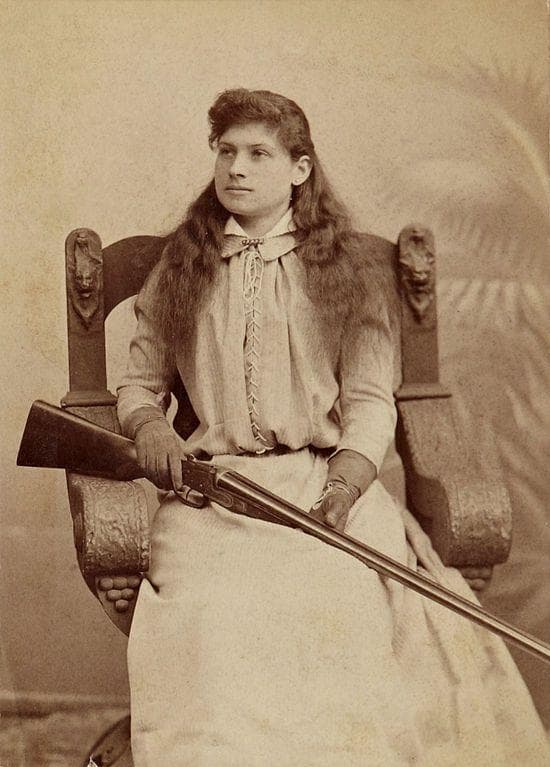 Annie Oakley Was One Of The Greatest Sharpshooters In History