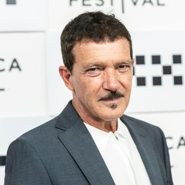 Celebrities Born in 1960 | List of Famous Men & Women Born in 1960