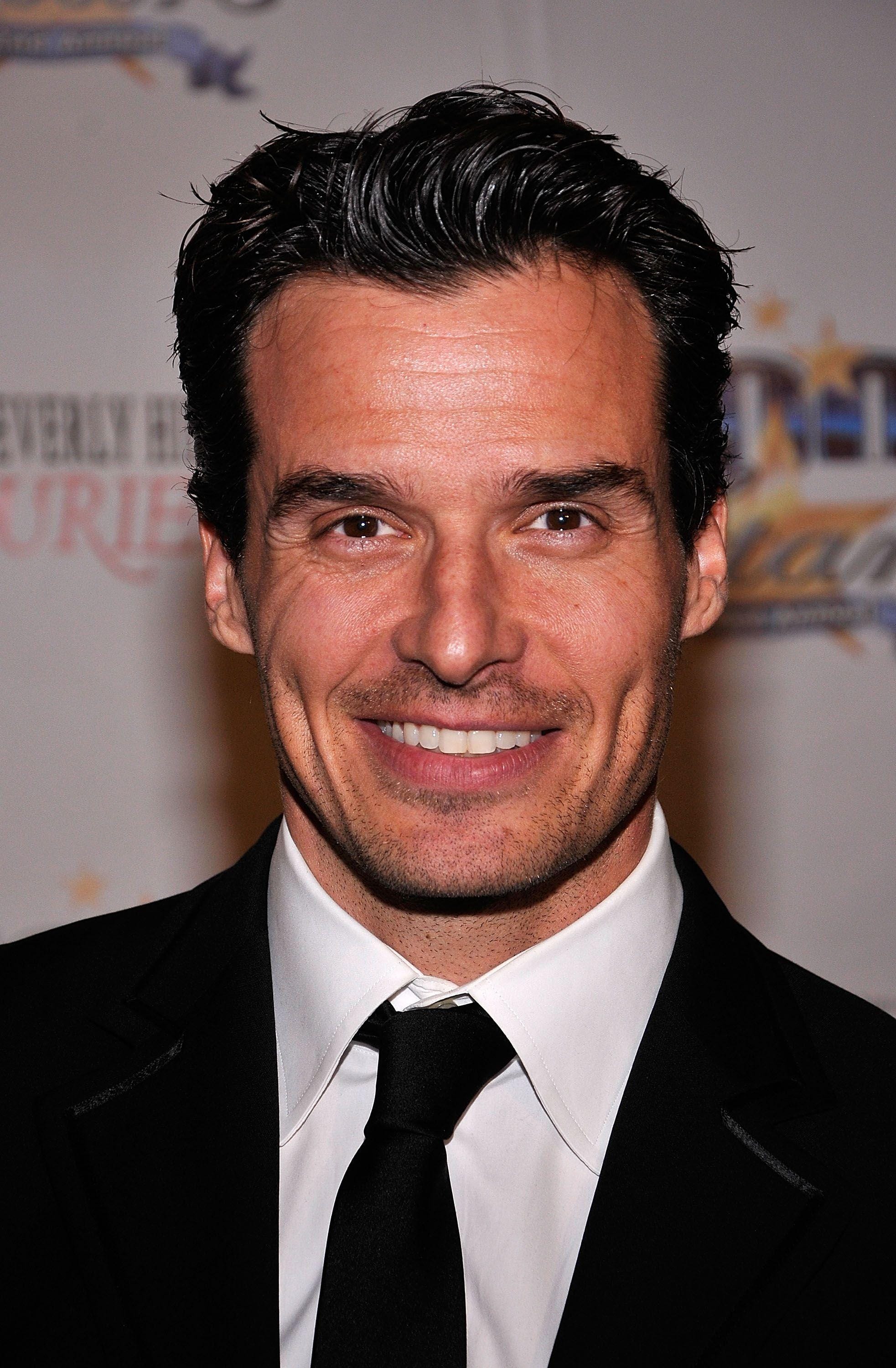 Antonio Sabàto, Jr. Rankings & Opinions