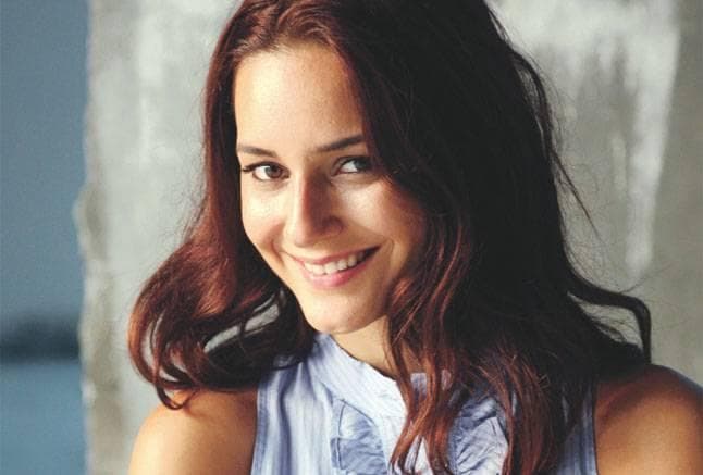 Седеф авджи. Седеф авджи актриса. Седеф авджи актриса. Седеф авджи эзель. Седеф авджи эзель.