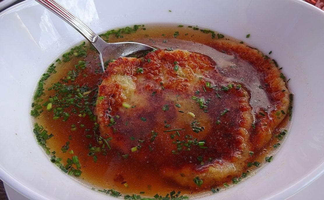 Austria: Kaspressknöedel