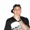 Aaron Hernandez on Random Dumbest Professional Athletes