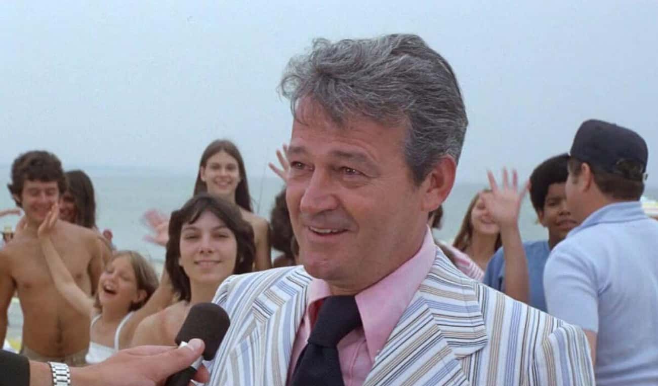 The Mayor After Another Shark Attack At The Beach He Insisted On Keeping Open In 'Jaws'