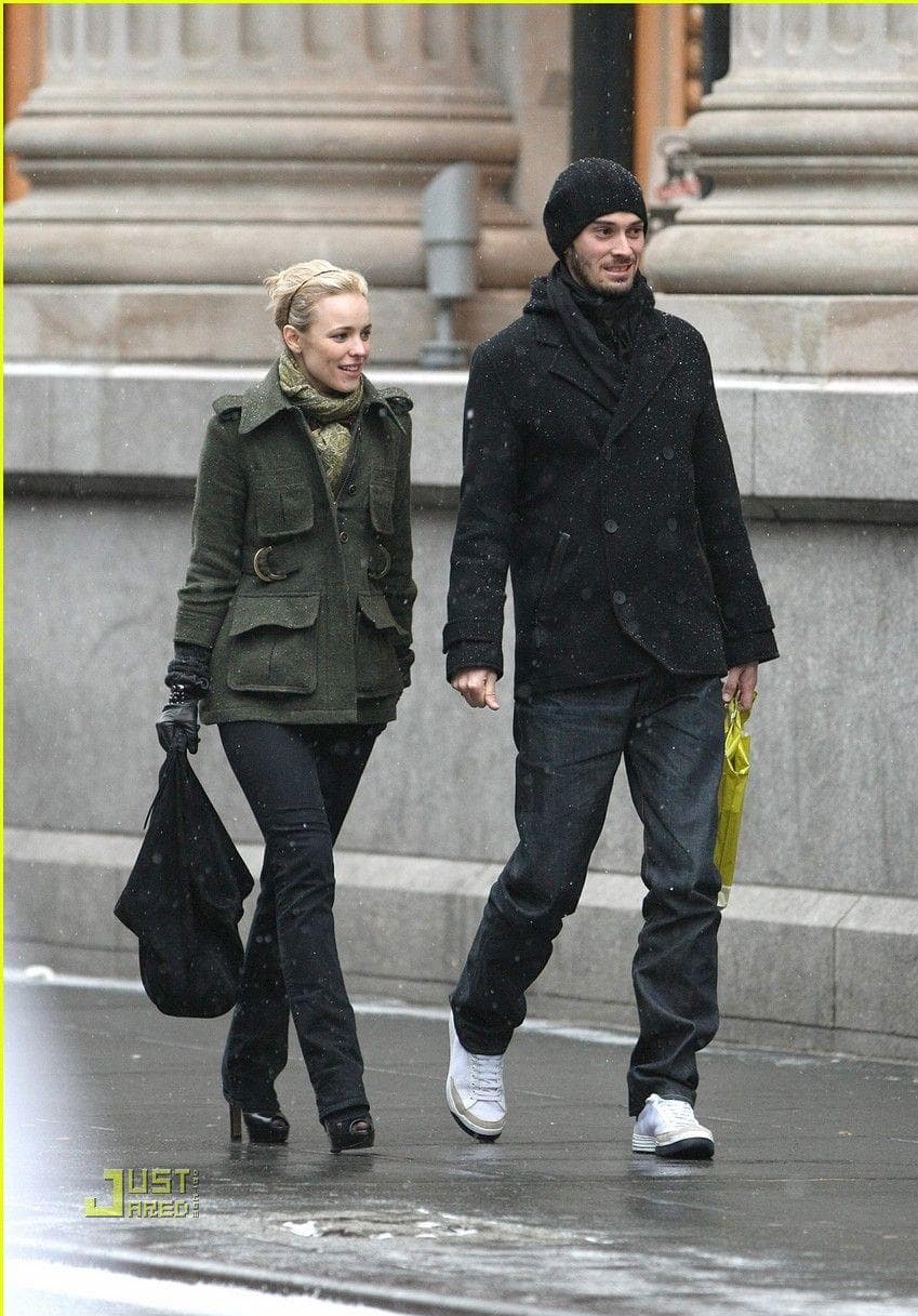 Celebrities Born in 1985 | List of Famous Men & Women Born in 1985