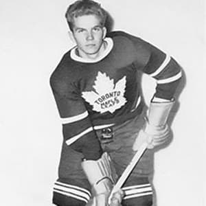 Famous People Who Died in Plane Crashes (Page 7)