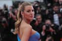 age 31   Blake Lively is an American actress, model and celebrity homemaker.