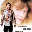 Bruce Willis, Kim Basinger, Phil Hartman   Blind Date is a 1987 romantic comedy film, directed by Blake Edwards and starring Bruce Willis in his first leading film role and Kim Basinger.