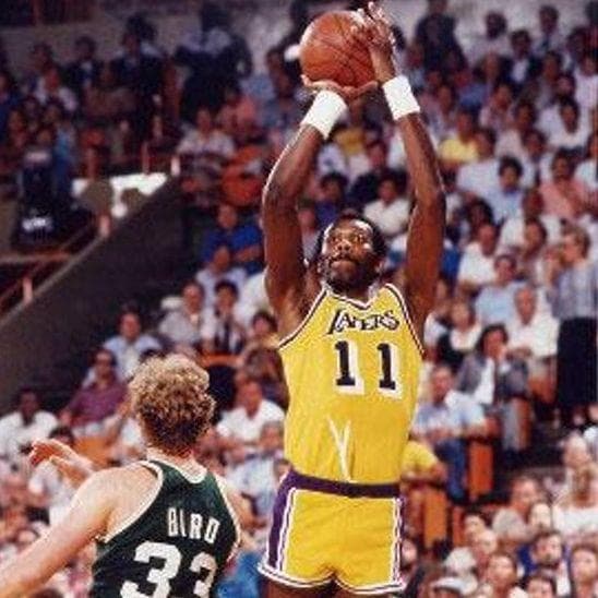 The Best Athletes Who Wore Number 11, Ranked By Fans