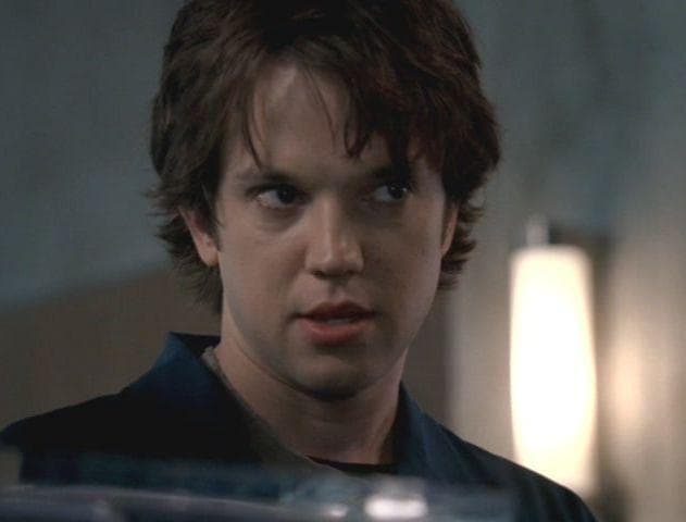 People Are Sharing The TV Episodes That Were So Bad It Almost Ruined