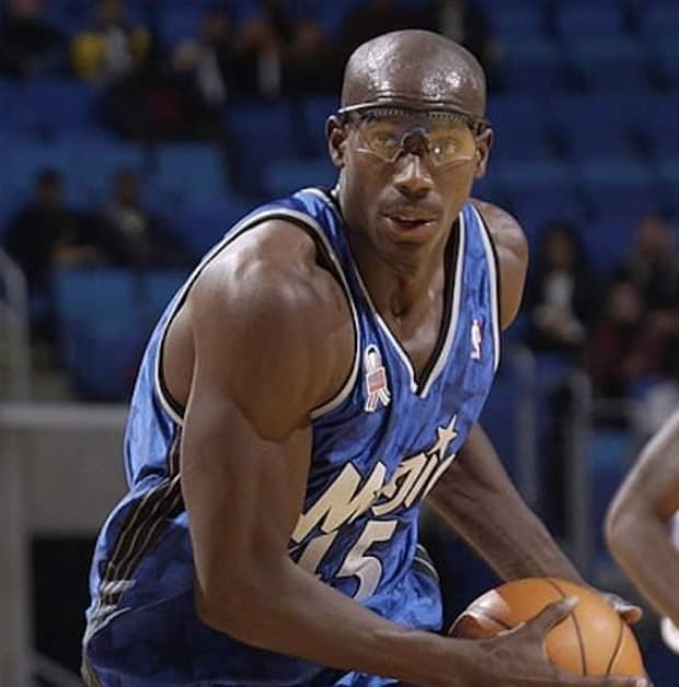 The 18 Best NBA Players Who Wore Goggles, Ranked