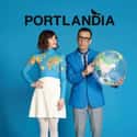 Fred Armisen, Carrie Brownstein, Kyle MacLachlan   Portlandia is a satirical sketch comedy television series, set and filmed in and around Portland, Oregon; it stars Carrie Brownstein and former Saturday Night Live cast member Fred Armisen.
