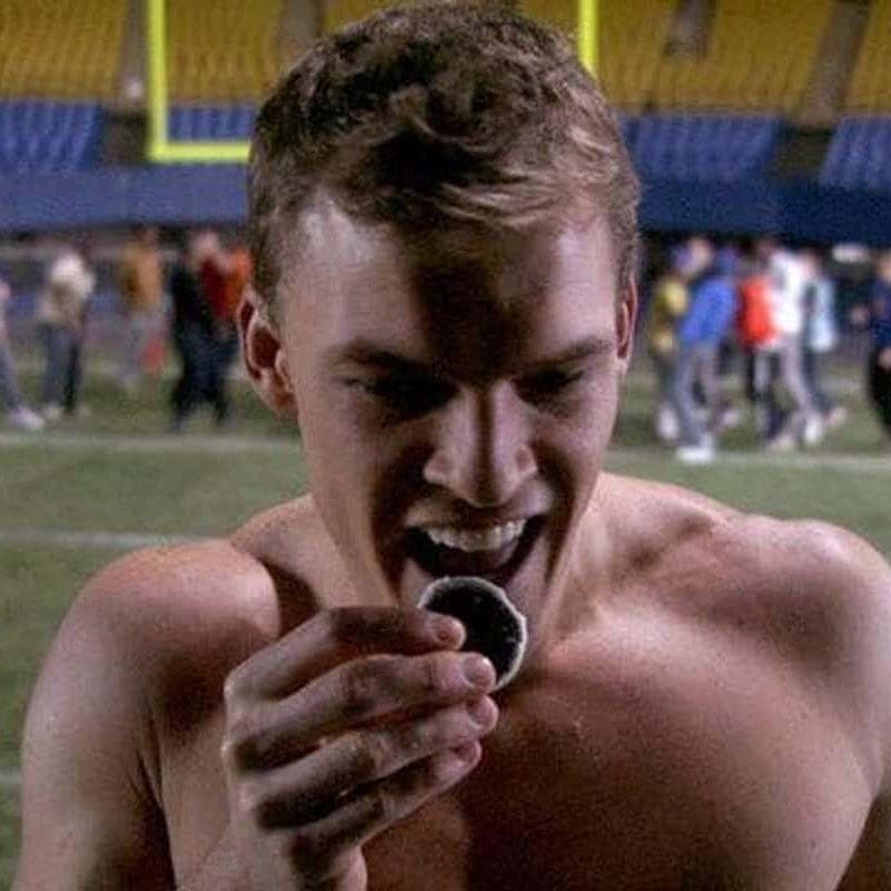 The 7 Best Non-Action Alan Ritchson Roles, Ranked