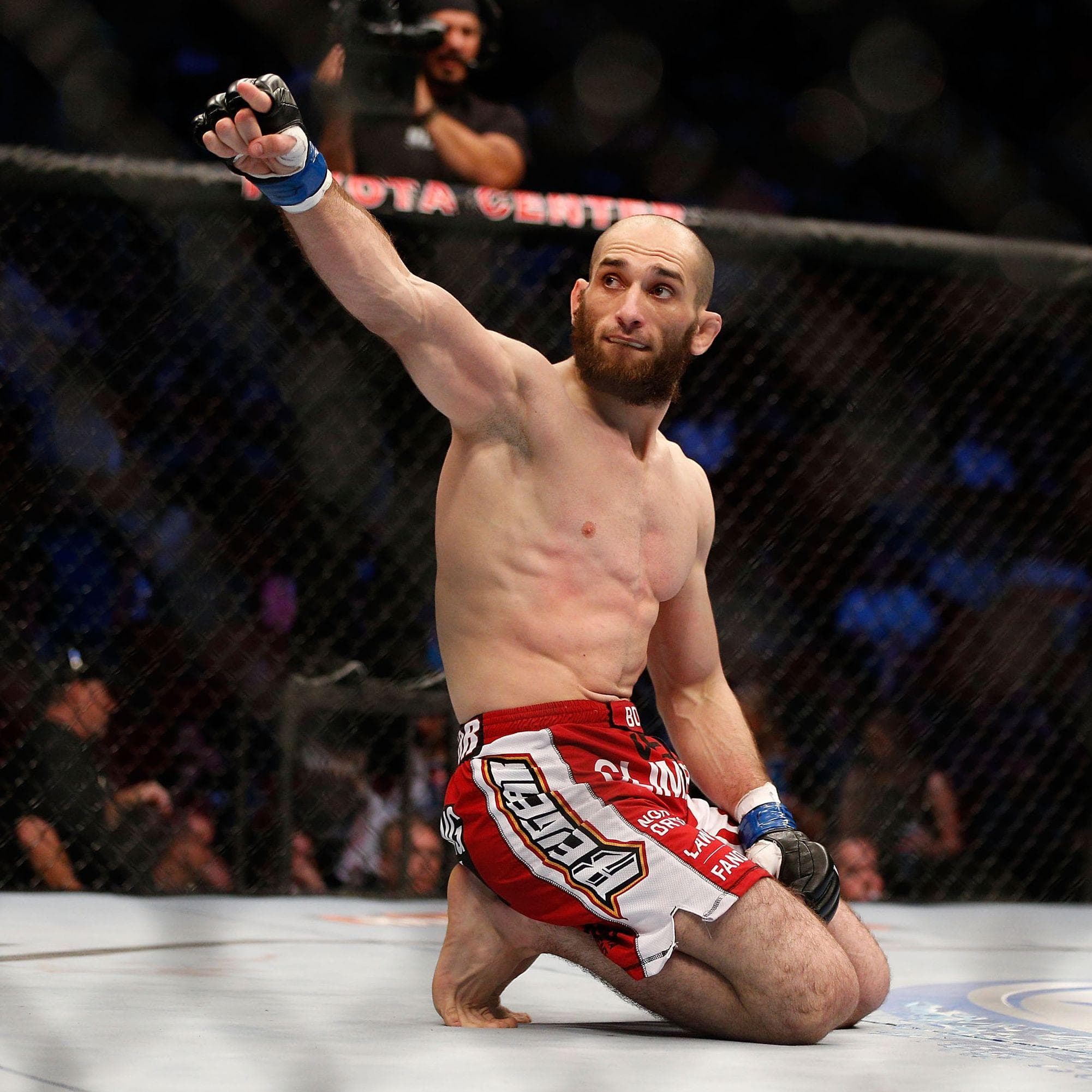 Фото адлана амагова. Амаг отзывы. Амаг отзывы. Адлан амагов постер. Конструктор на ардуино робот.