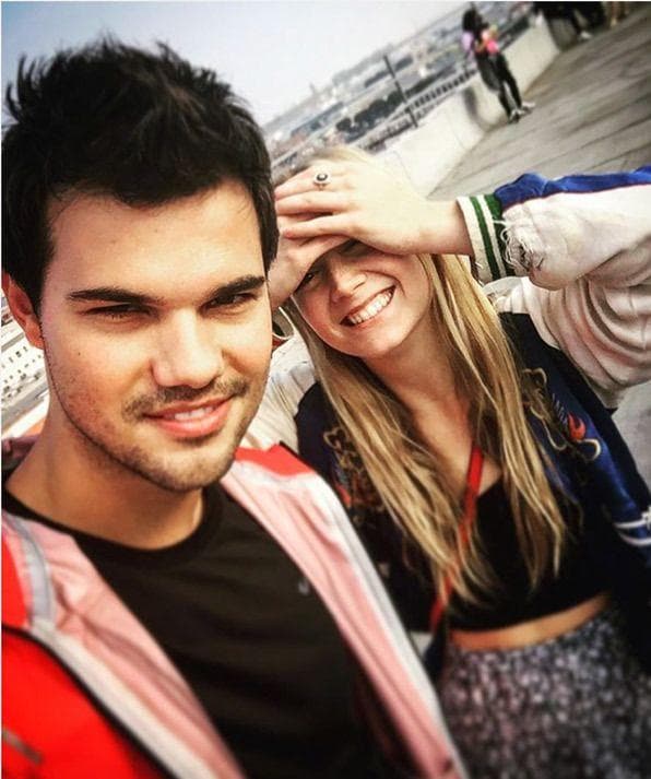 Taylor lautner dating now