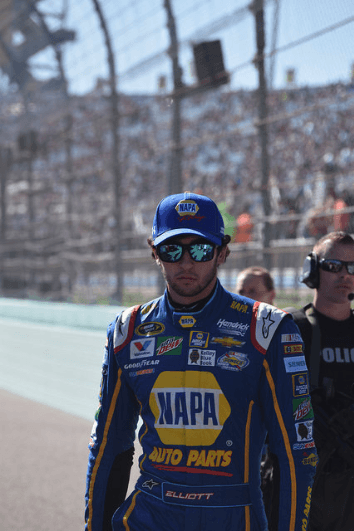 8 NASCAR Drivers Who Fly Planes