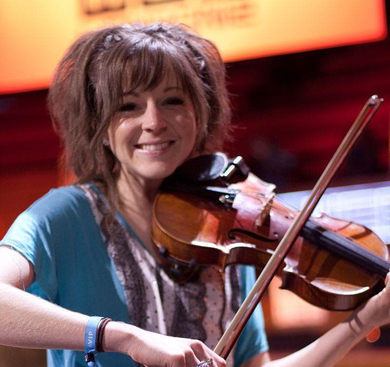 Famous Female Violinists List Of Top Female Violinists   Lindsey Stirling Photo U5