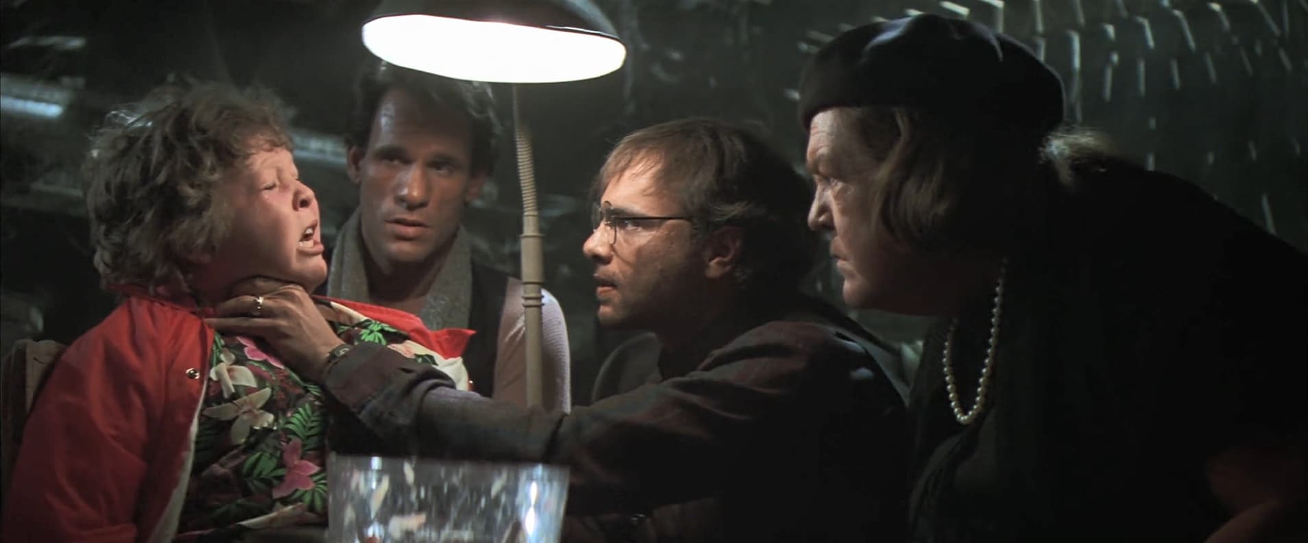 The Fratellis Are So Greedy, They Even Lift The Treasure From Willy's Scales After Being Warned Not To In 'The Goonies'