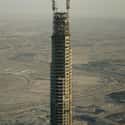 Burj Khalifa on Random Fascinating Photos Of Historical Landmarks Under Construction