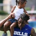 Ron Brooks on Random Adorable Pictures of NFL Players Caught Being Dads