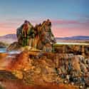 Fly Geyser on Random Real Landscapes That Look Like They're From Another Planet