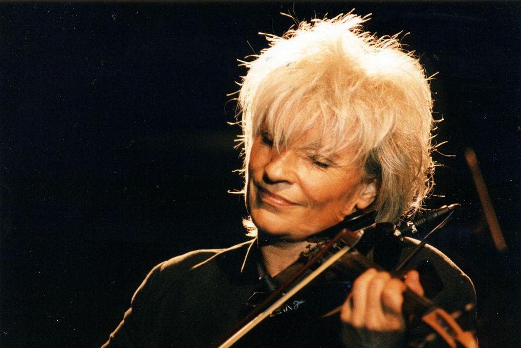 Famous Female Violinists | List of Top Female Violinists (Page 10)
