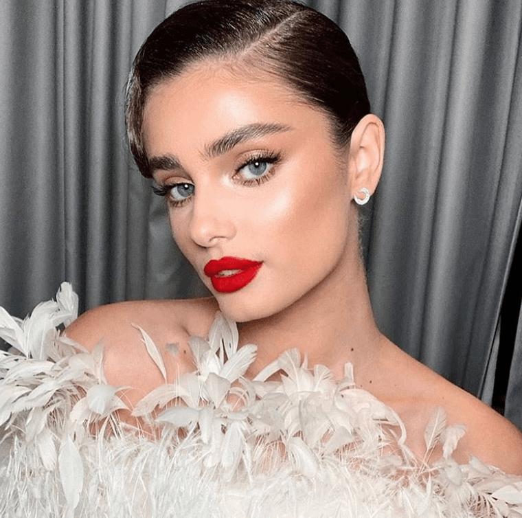 Famous Female Supermodels | List of Top Female Supermodels