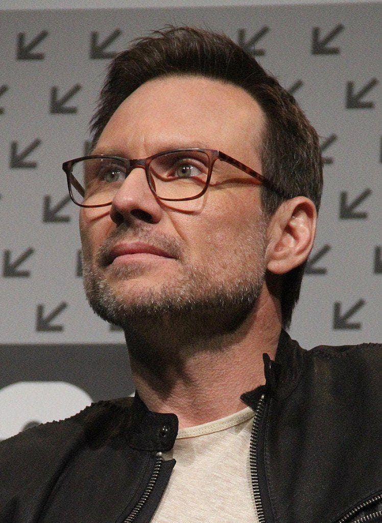 Celebrities in AA | List of Famous People in Alcoholics Anonymous