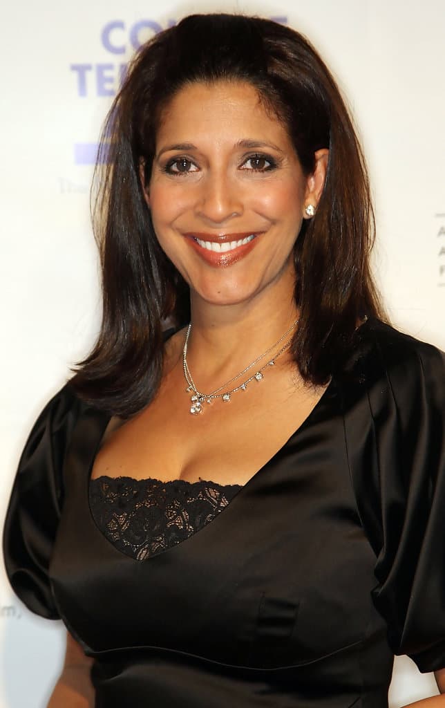 Famous Female TV Anchorpersons; Top Female TV Anchorwomen List