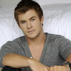 Hottest Male Celebrities: Photo List of Sexy Famous Guys