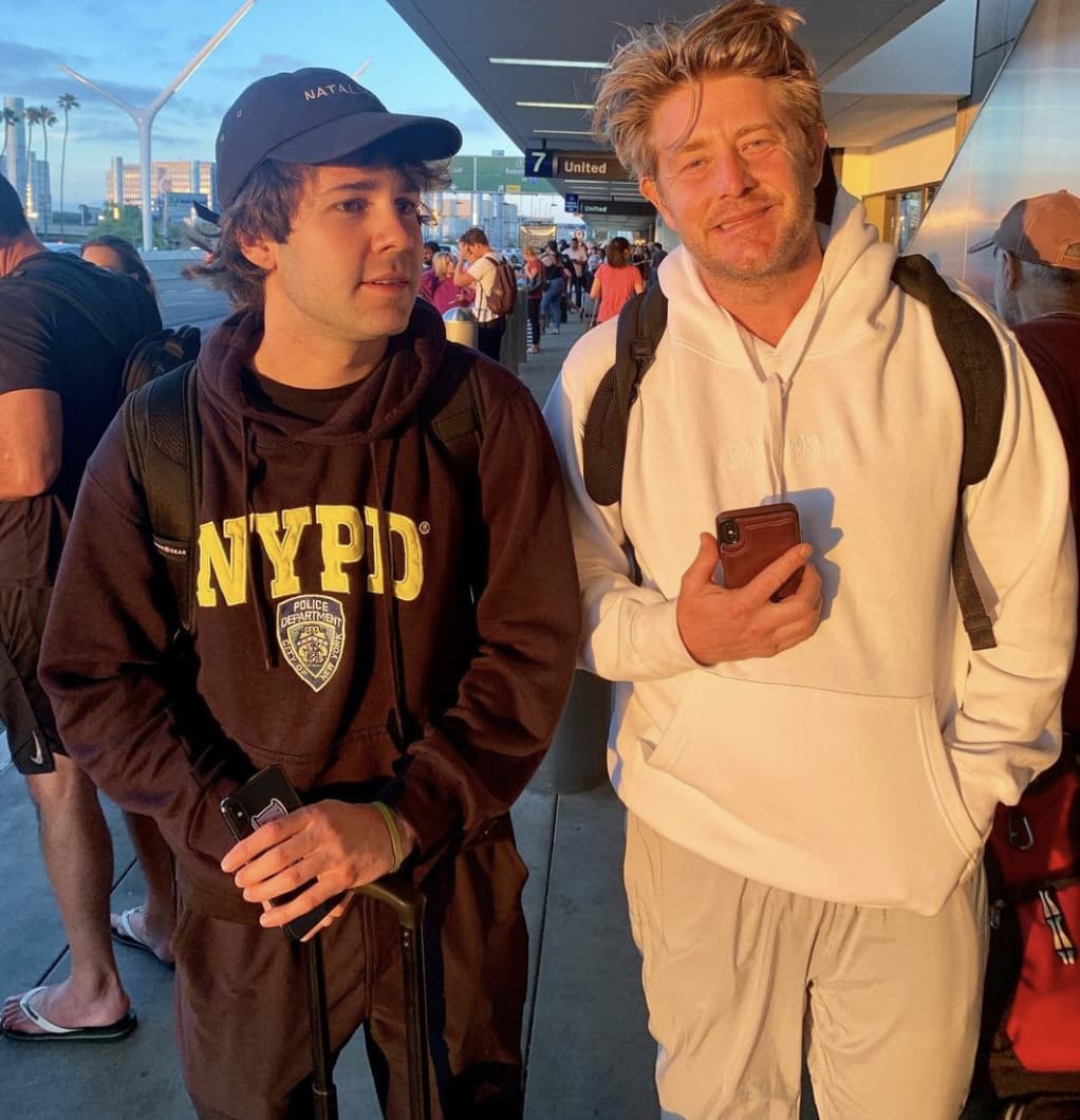 26 Celebrities Who Are Friends With David Dobrik