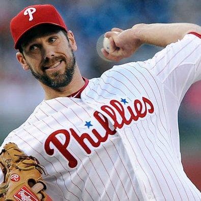 Bugha американский спортсмен. Американский спортсмен показывает фак.