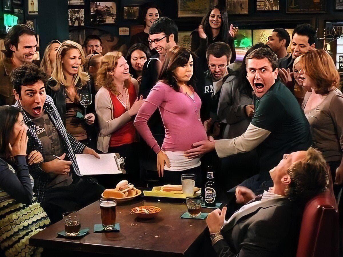 Как я встретил вашу маму 2005. Элисон ханниган как я встретил вашу маму. How i met your mom meme. Как я встретил вашу маму 2005. Как я встретил вашу маму.