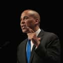 Cory Booker on Random Democratic Candidates' First Jobs