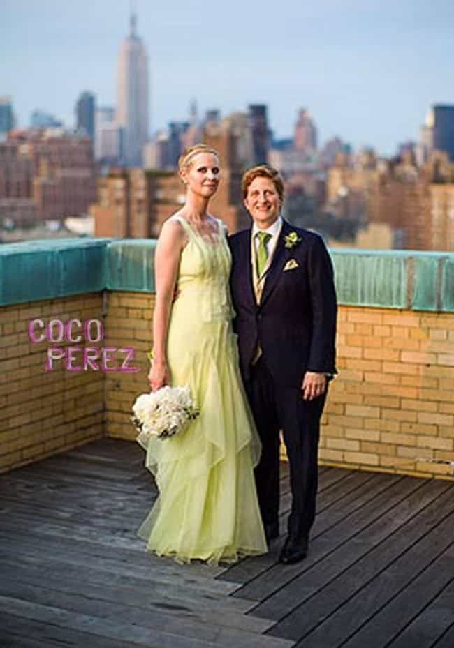 30 Of The Wackiest Celebrity Wedding Gowns - Cool Dump