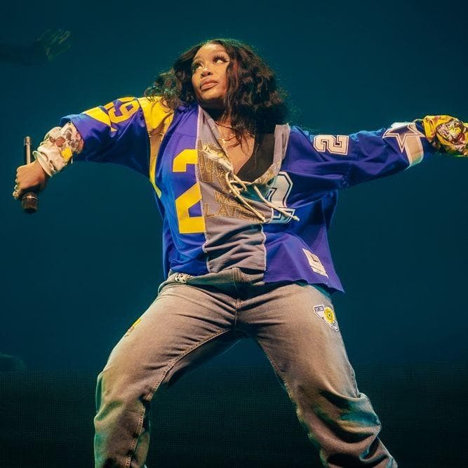 The 100+ Best Female Singers Right Now, Ranked