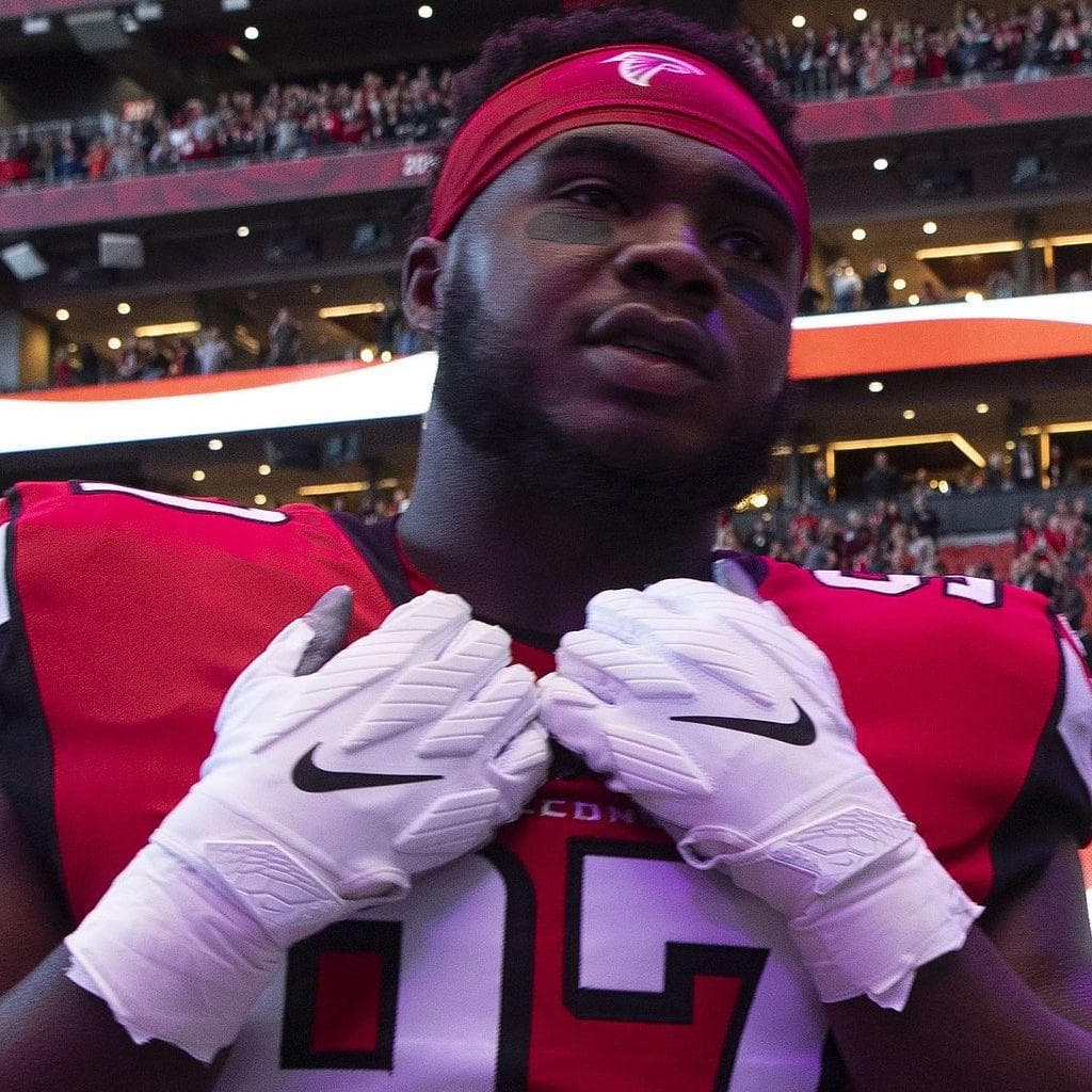 The 40 Best NFL Defensive Linemen Of 2022, Ranked