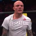 Anthony Smith on Random Best UFC Fighters In Octagon Today